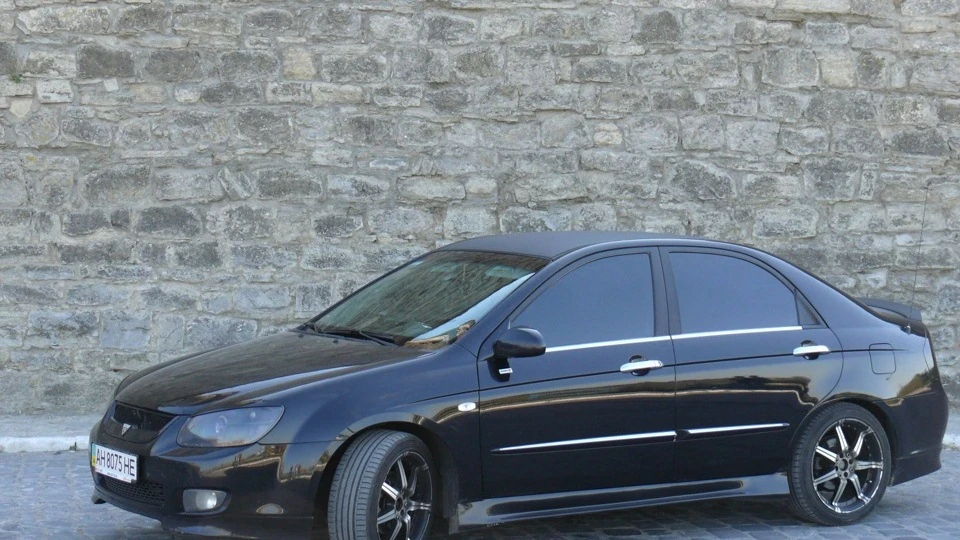 KIA Cerato black jack