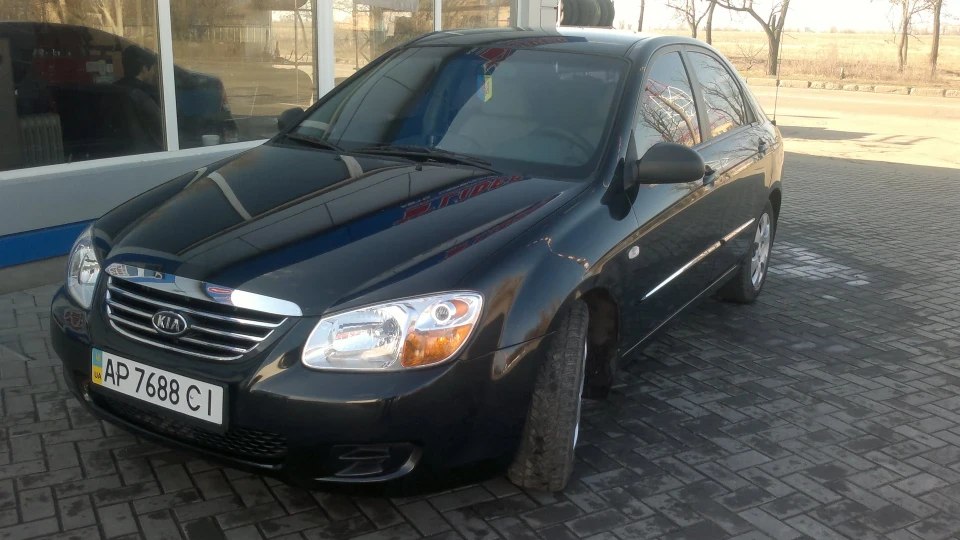 KIA Cerato black 2