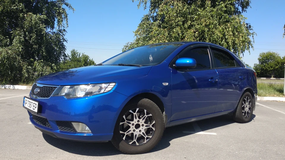 KIA Cerato Blue Shark 3
