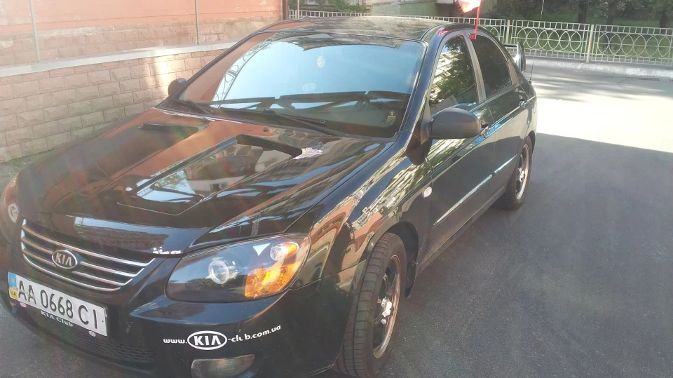 KIA Cerato цементовоз 3