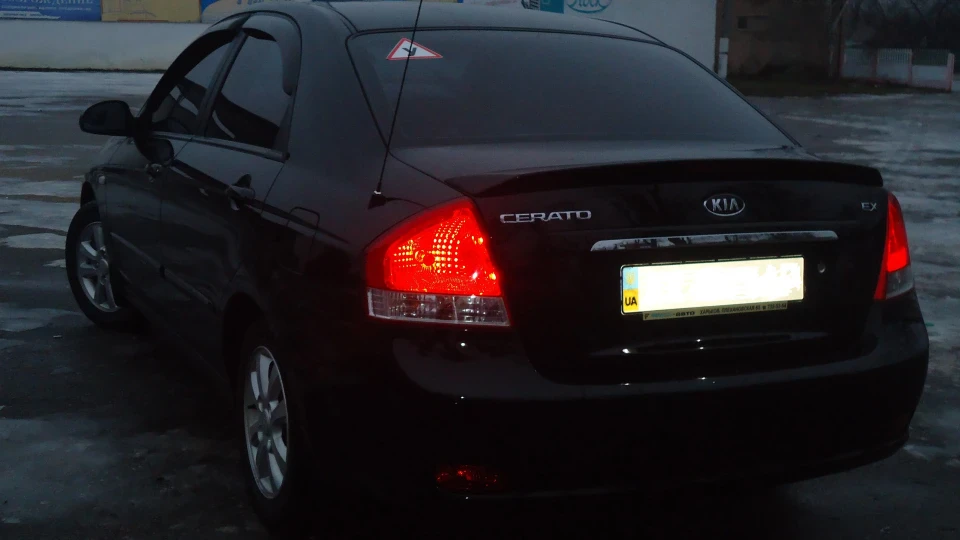 KIA Cerato Чорний Диявол 3