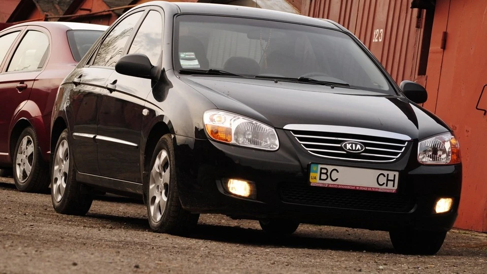 KIA Cerato CRDi 2