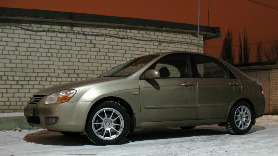 KIA Cerato - доопрацювати напилком 4