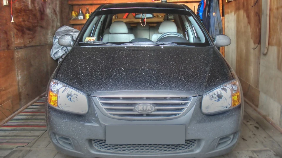 KIA Cerato Ebony Black 3