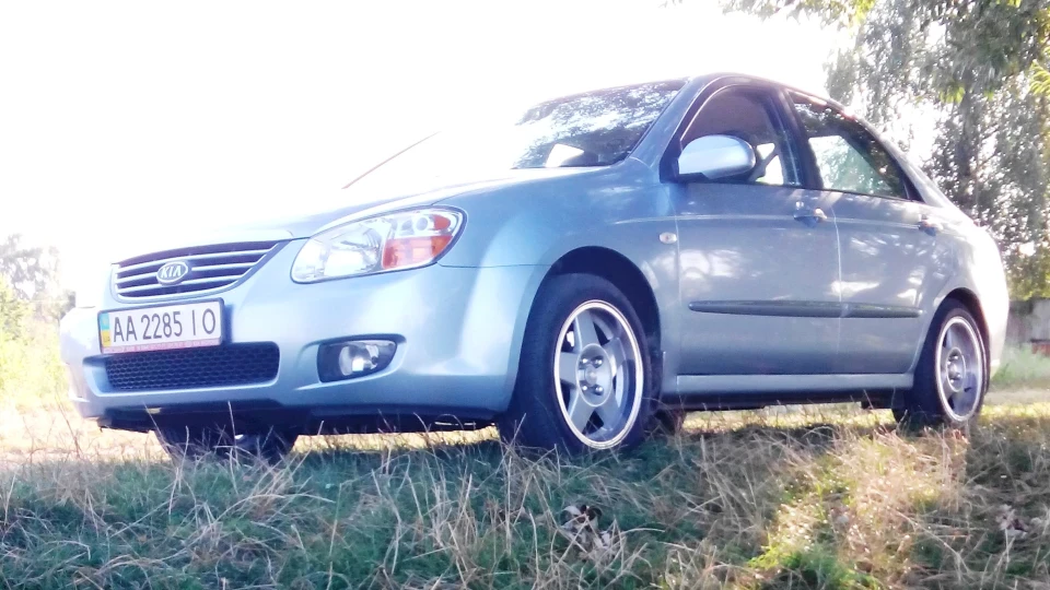 KIA Cerato EX 1.6 Ice Blue SPL 4
