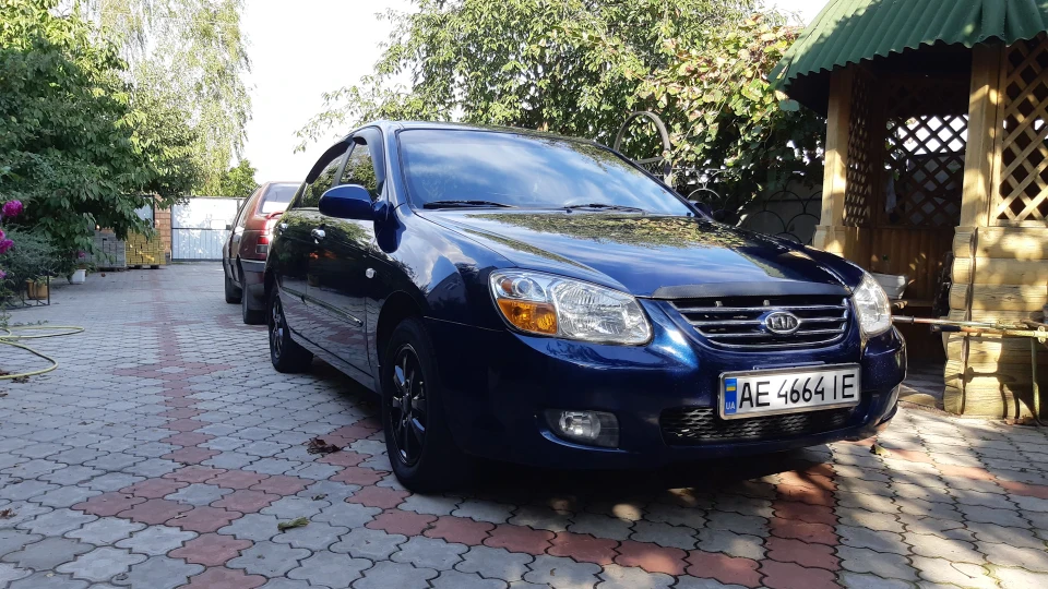 KIA Cerato EX 2