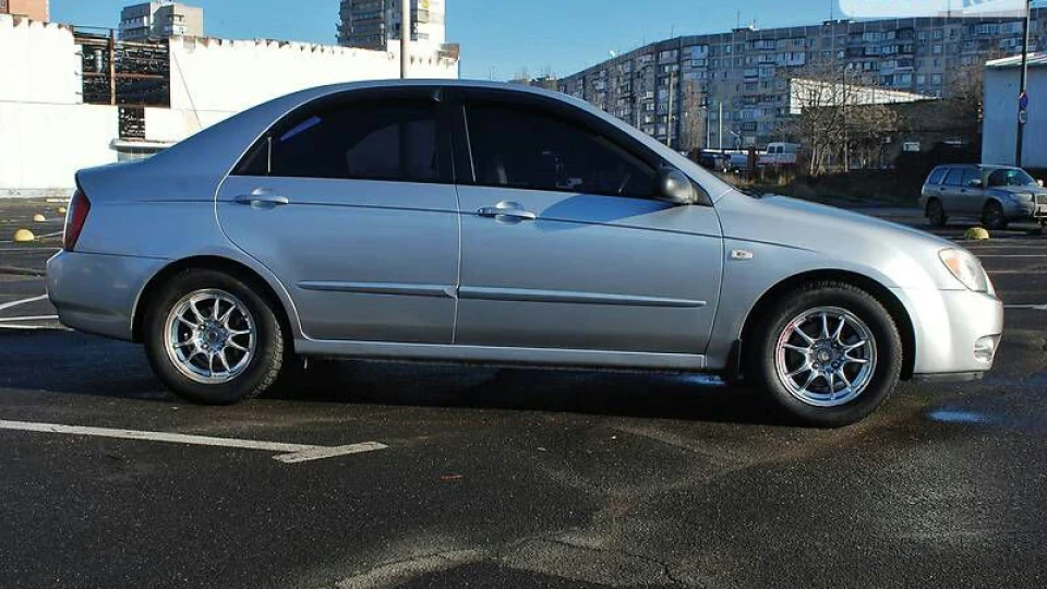 KIA Cerato Lapo4ka 2
