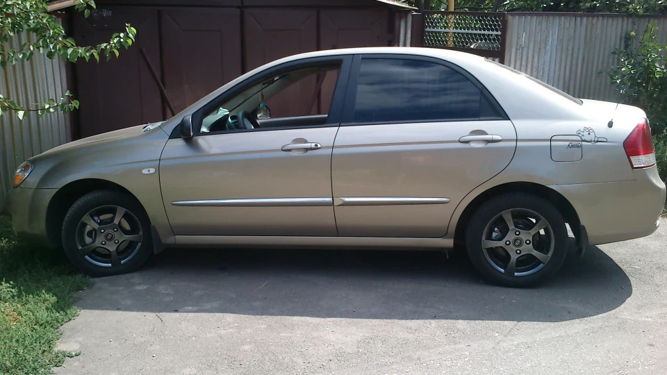 KIA Cerato lx 1.6 CVVT 5