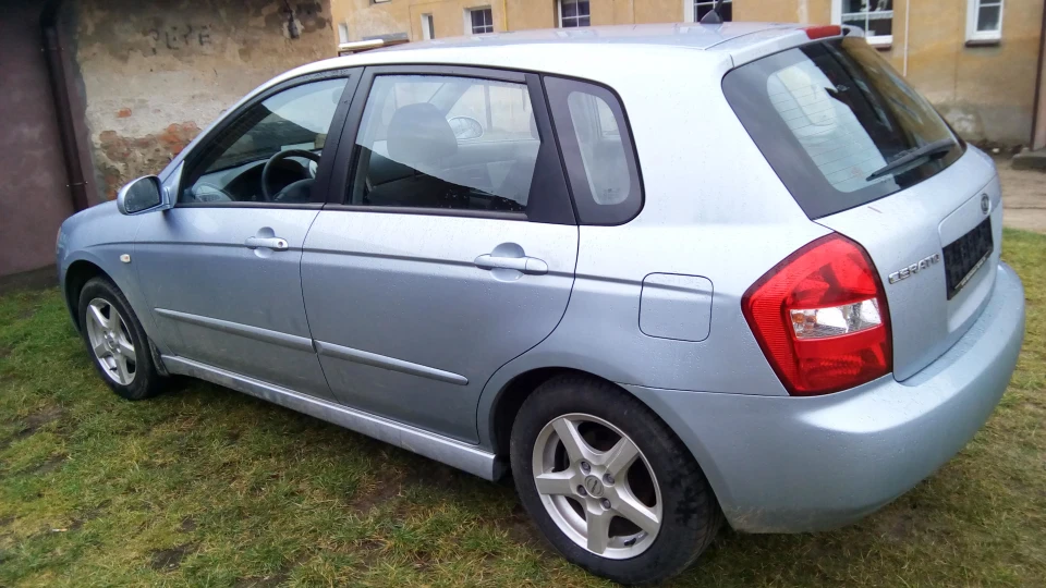 KIA Cerato Lx 2.0 CRDi