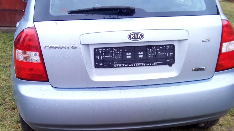 KIA Cerato Lx 2.0 CRDi 2