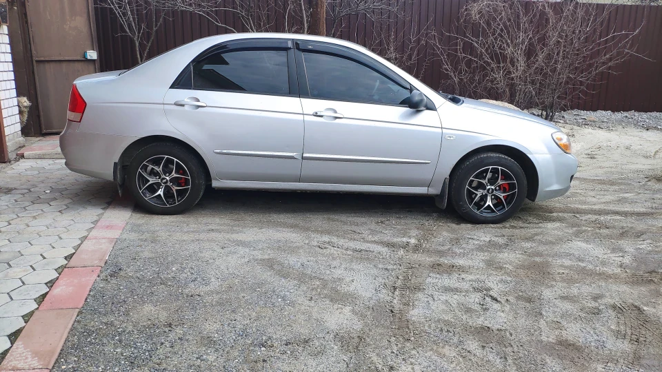 KIA Cerato Lx