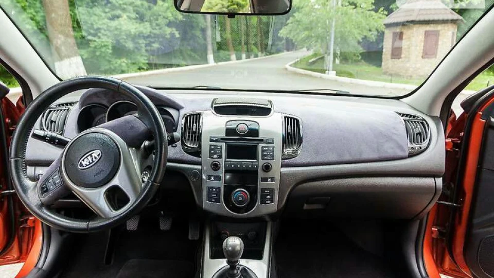 KIA Cerato Механічний апельсин 3