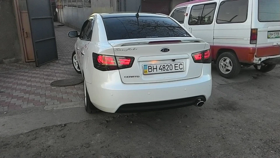KIA Cerato перламутр 4