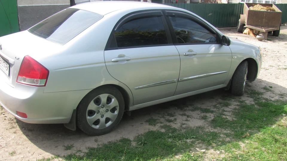 KIA Cerato Продається 3