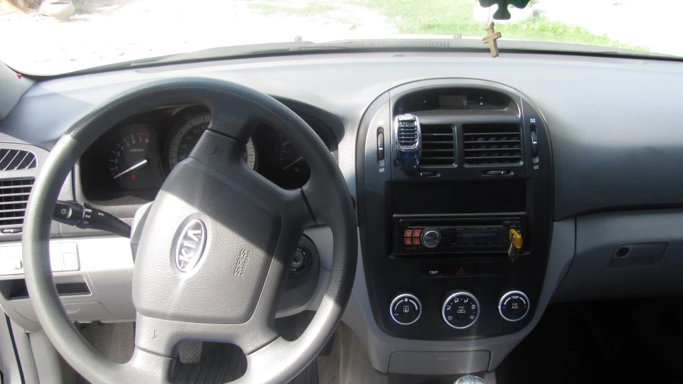 KIA Cerato Продається 4