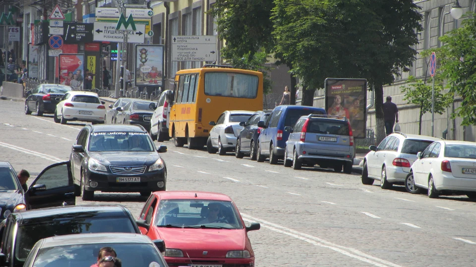 KIA Cerato Срібляста_Ластівка 2