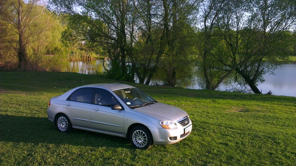 KIA Cerato Срібна Сирота 3