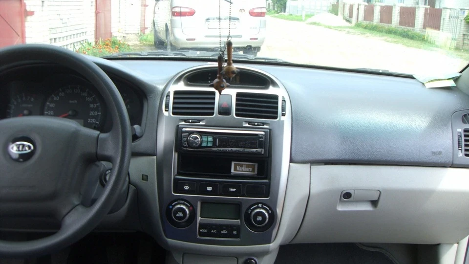 KIA Cerato Сіренька мишка 3