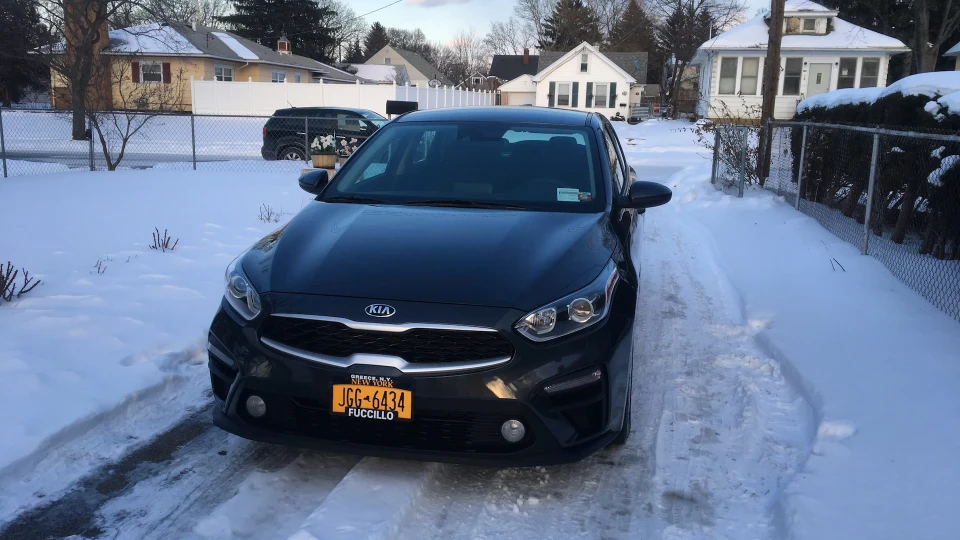 KIA Cerato Сірий кардинал
