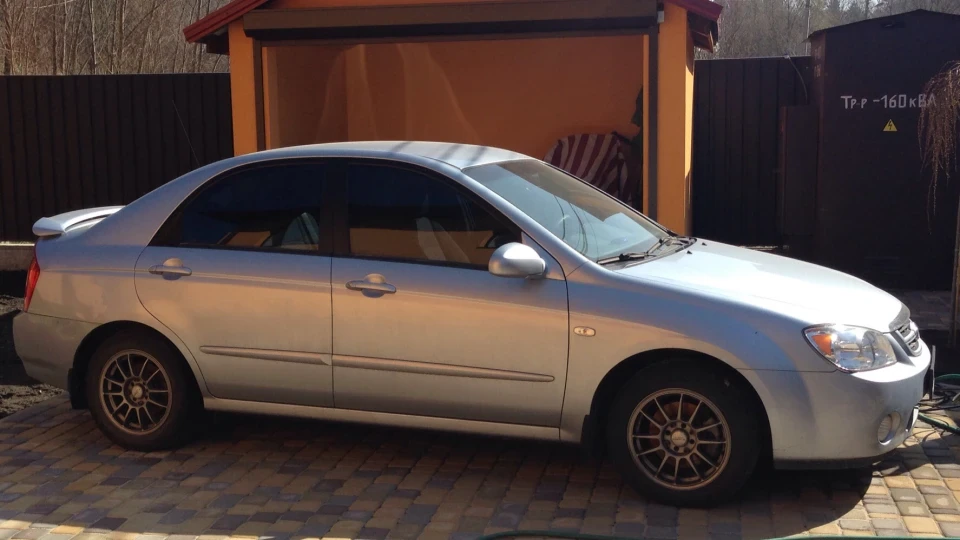 KIA Cerato спритний картинг