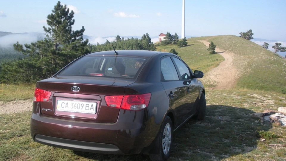 KIA Cerato Вишенька 4