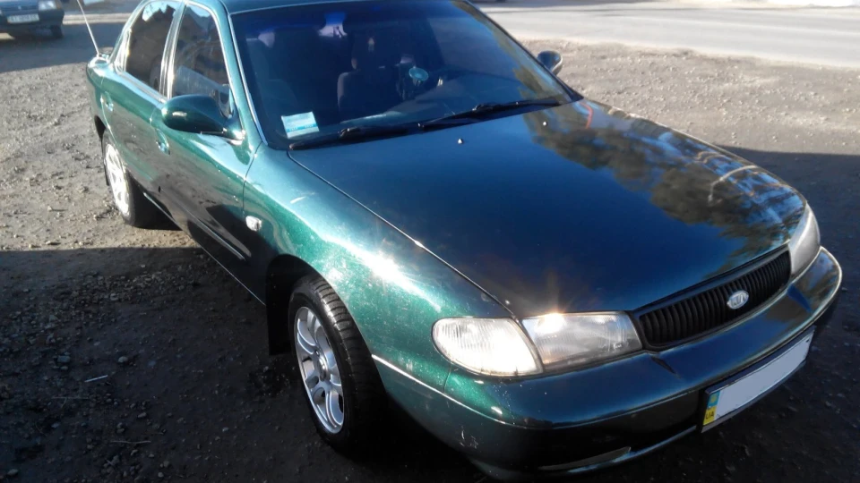 KIA Clarus 2