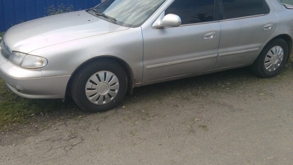 KIA Clarus 2
