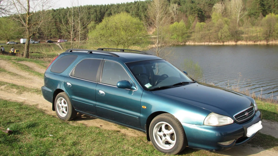 KIA Clarus 2