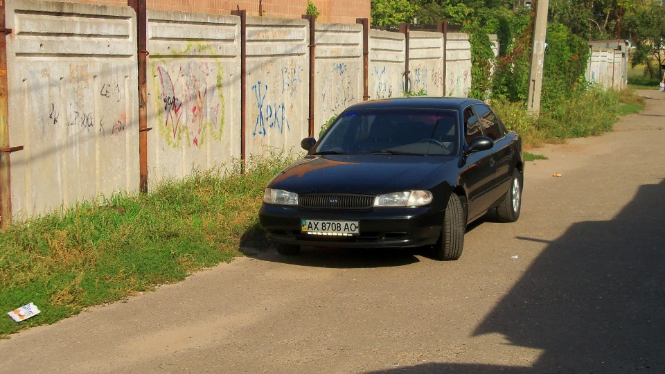 KIA Clarus Black КИЮХА 2.0 3