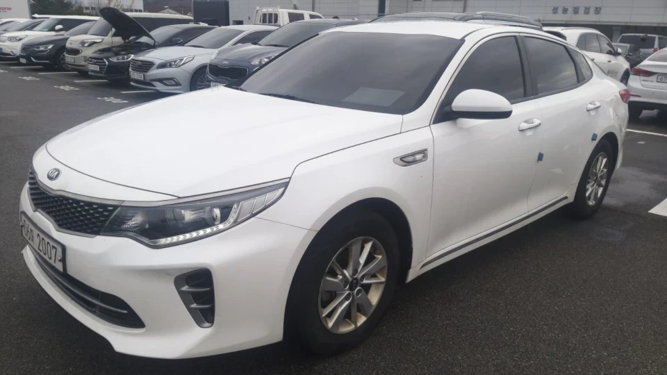 KIA K5 JF SX