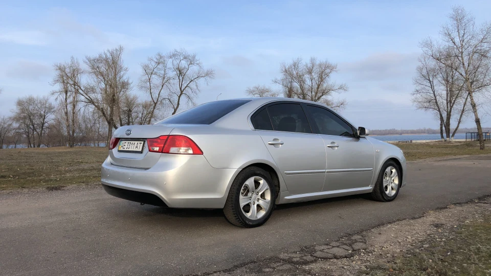 KIA Magentis 4