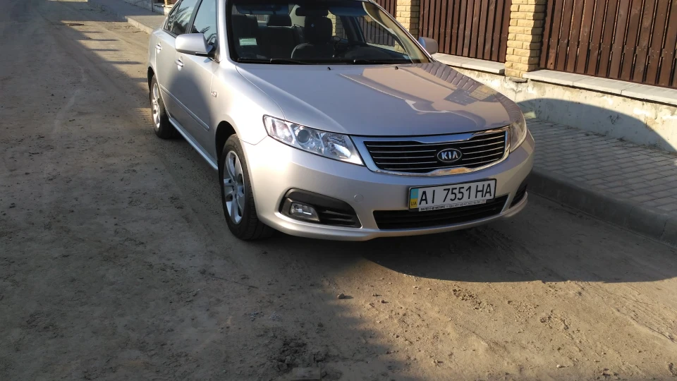 KIA Magentis 2,0 МКПП 2