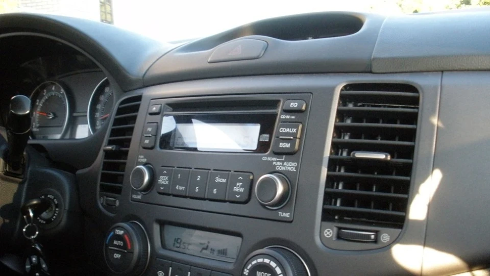 KIA Magentis 2.0 MT Козак 5