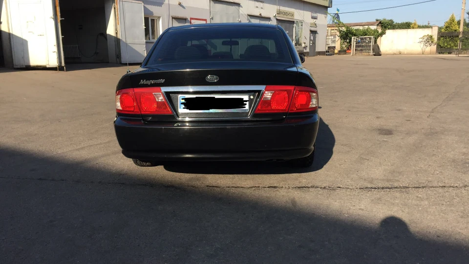 KIA Magentis 2.0 5