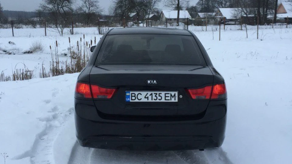 KIA Magentis Black 2