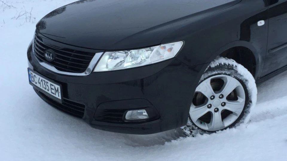 KIA Magentis Black 4