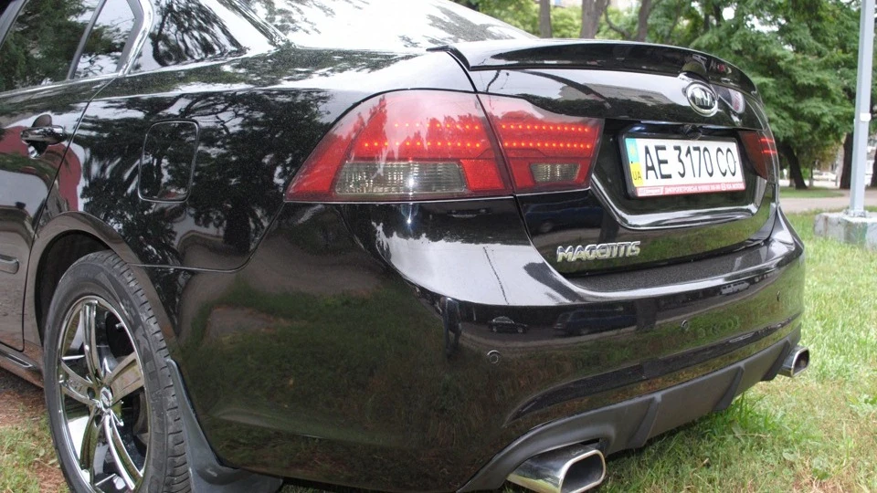KIA Magentis Чорний Мадж 2