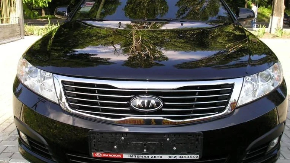 KIA Magentis Чорний металік 2