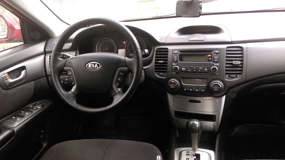 KIA Magentis Червоненька 3