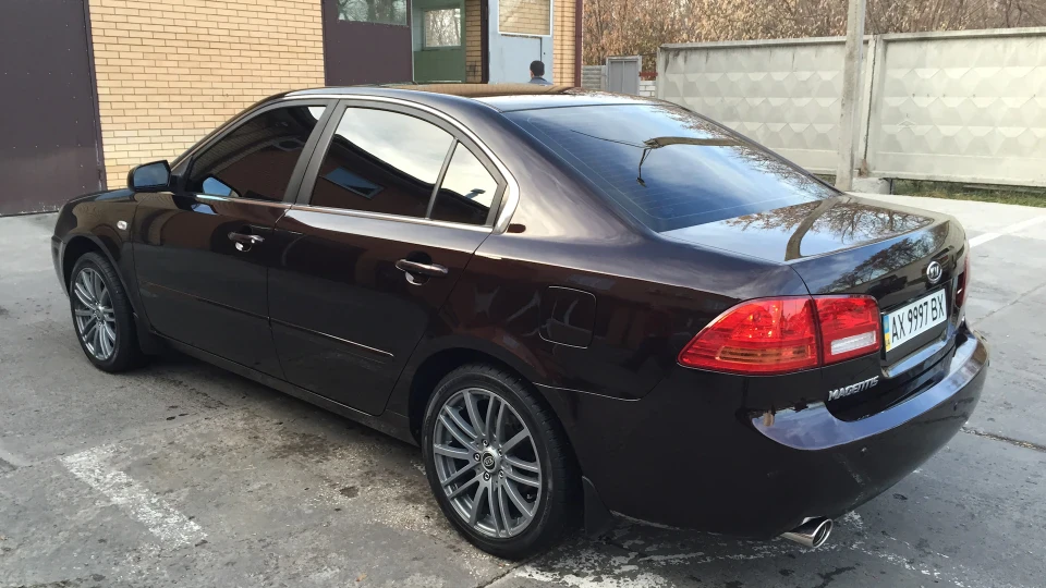 KIA Magentis V6 4