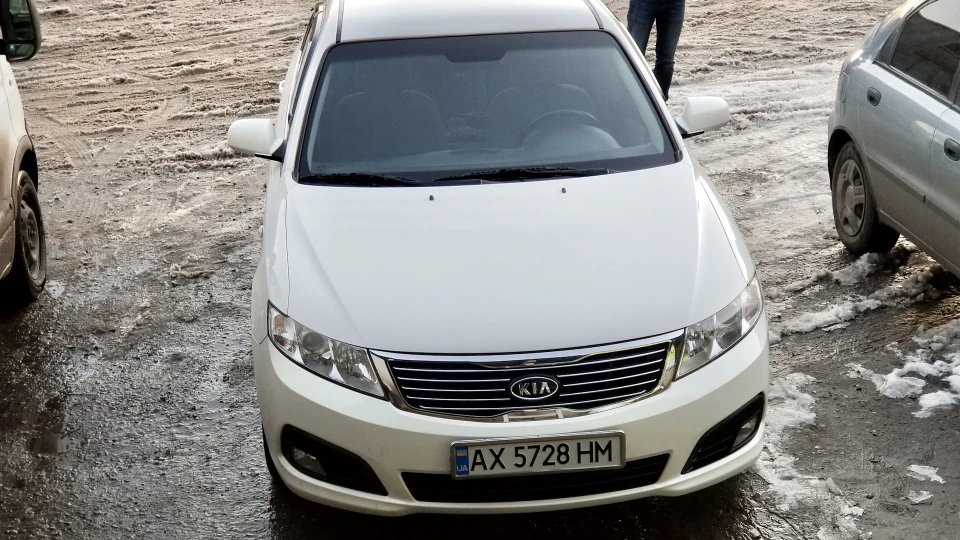 KIA Magentis White🏳️Sedan 4