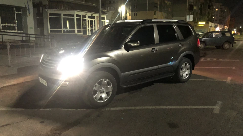 KIA Mohave 3.0 дизель, колір золото. 2