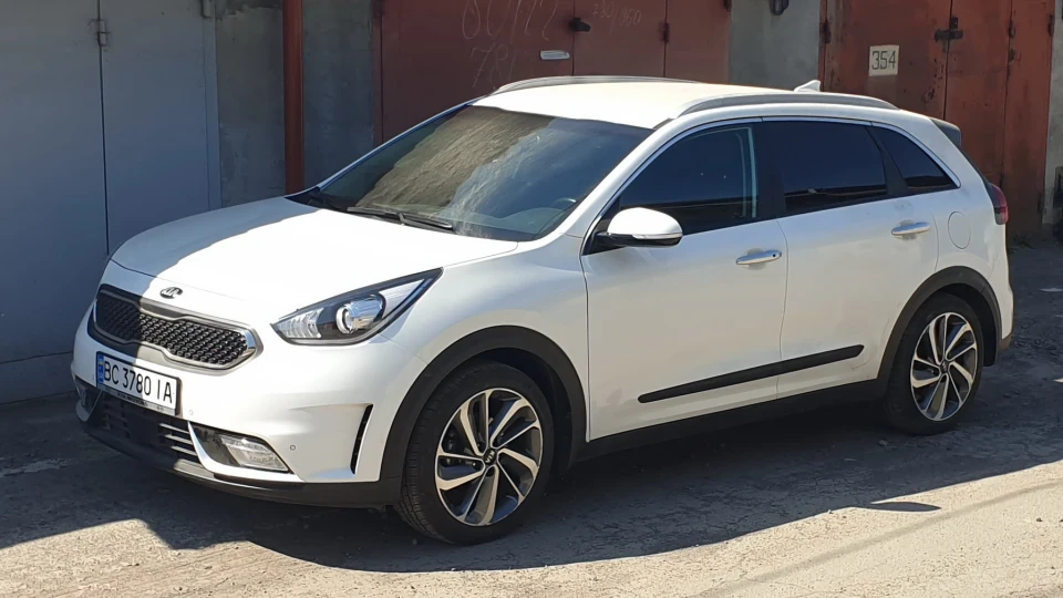 KIA Niro Біла Перлина-2