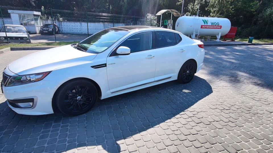 KIA Optima Hybrid 2.4