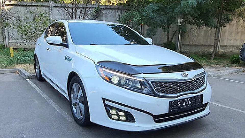 KIA Optima Hybrid Білий 4