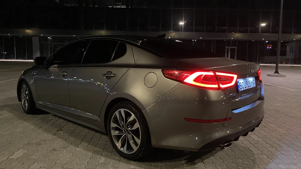KIA Optima 2.0 turbo 2