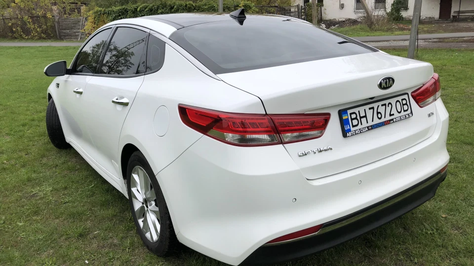 KIA Optima 2.4 EX American Girl 4