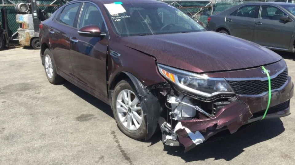 KIA Optima 2.4L IOWA 5