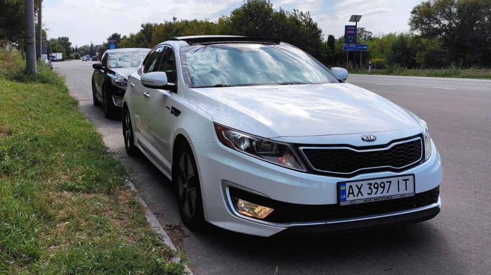 KIA Optima Білосніжка 2
