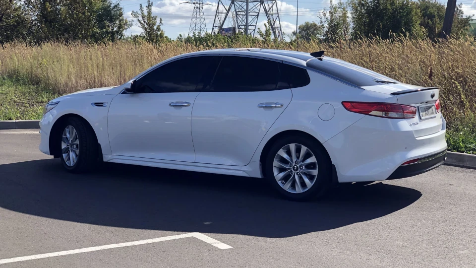 KIA Optima ex 3